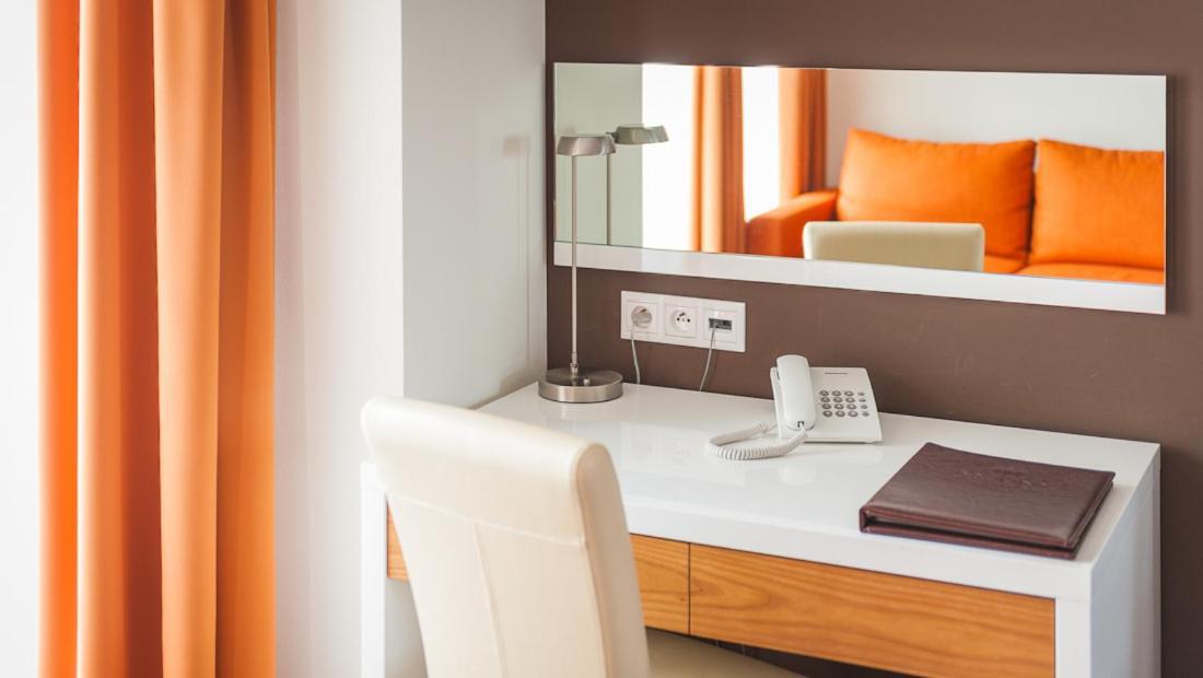 Bazuny Hotel&Spa Koscierzyna Bagian luar foto