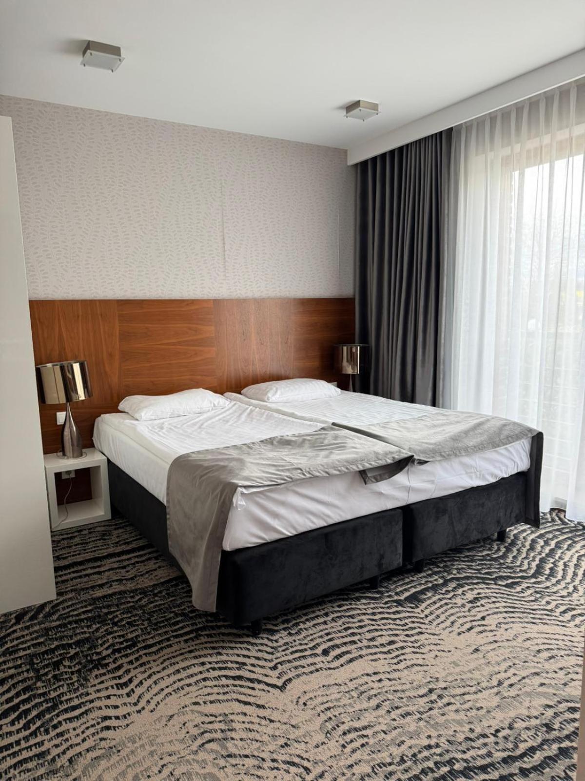 Bazuny Hotel&Spa Koscierzyna Bagian luar foto